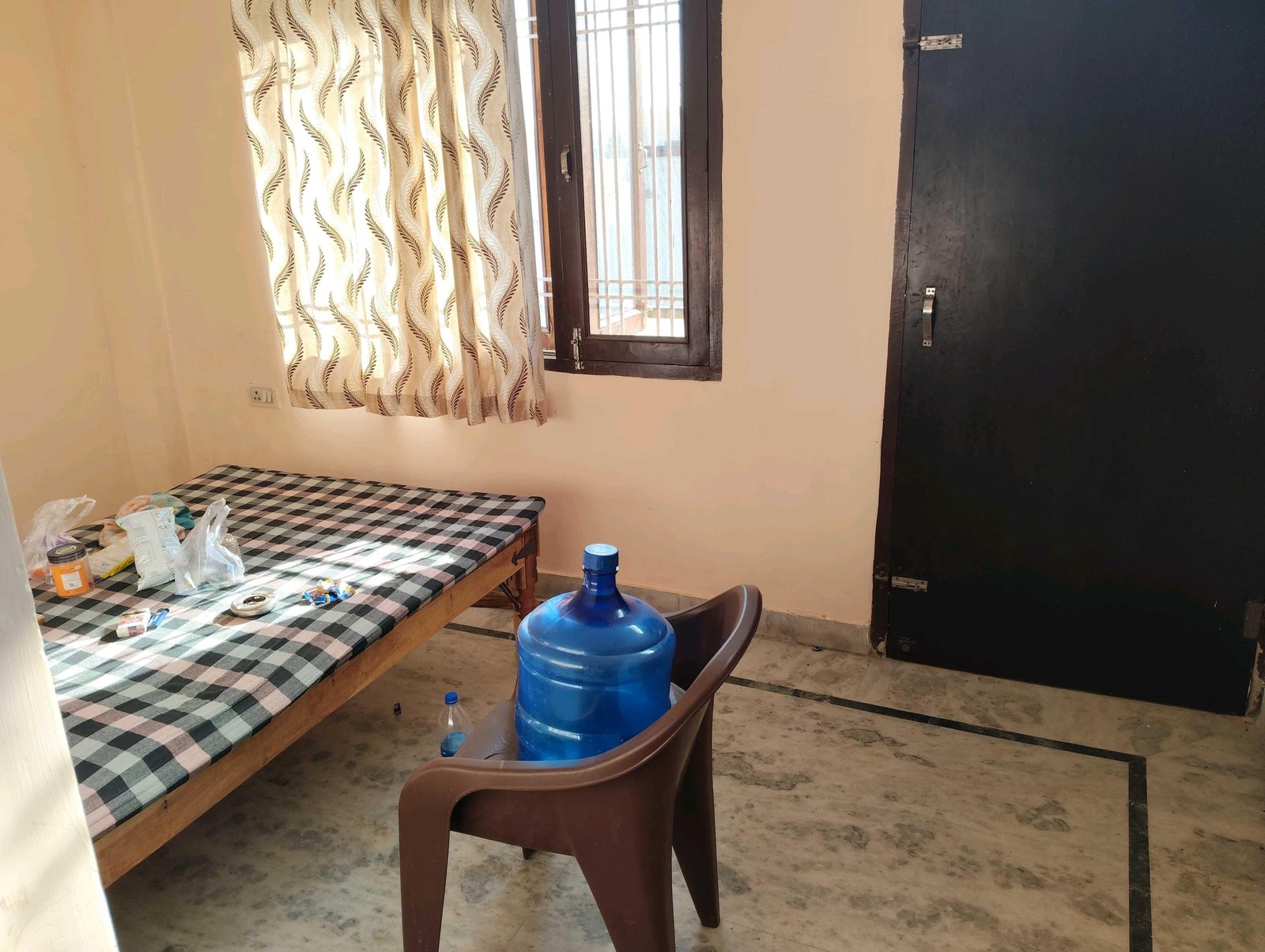 668863911O-1762400030385