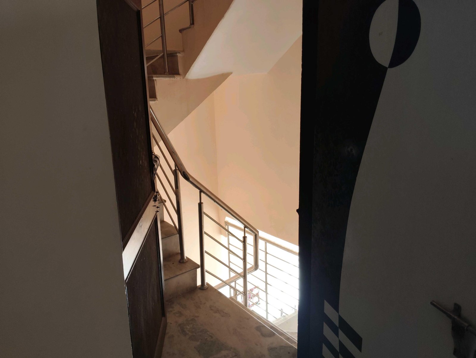 668864159O-1762400132261